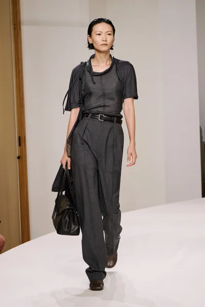 Look 37